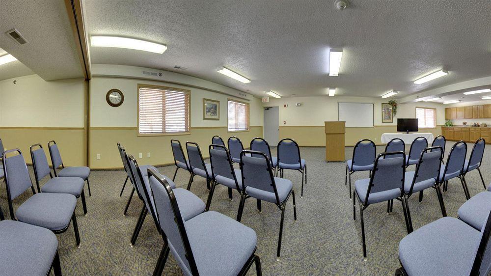 Hotel Super 8 By Wyndham Lincoln North Extérieur photo