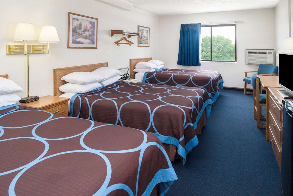 Hotel Super 8 By Wyndham Lincoln North Chambre photo